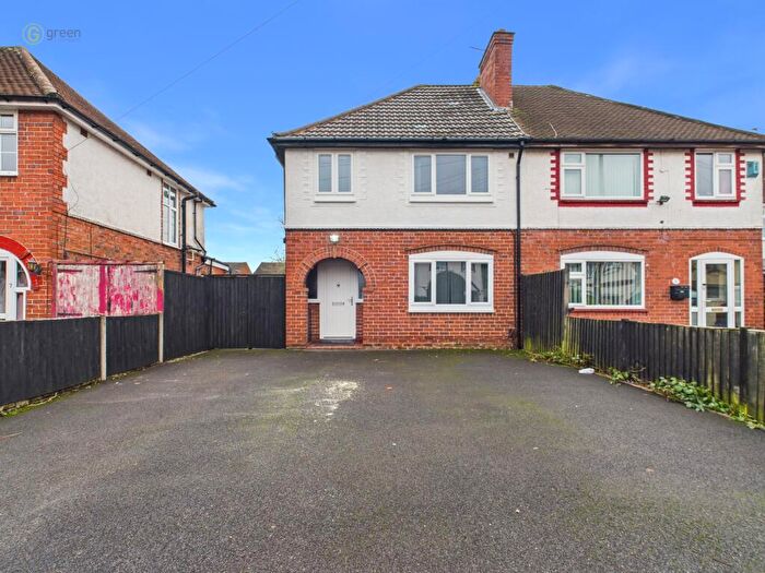 3 Bedroom Semi Detached House For Sale In Stanley Avenue, Sutton Coldfield, B75
