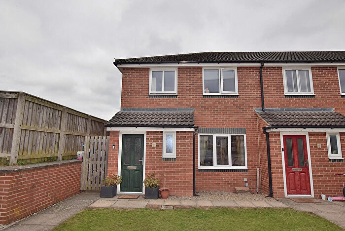 3 Bedroom End Of Terrace House For Sale In Colville Court, Colburn, DL9