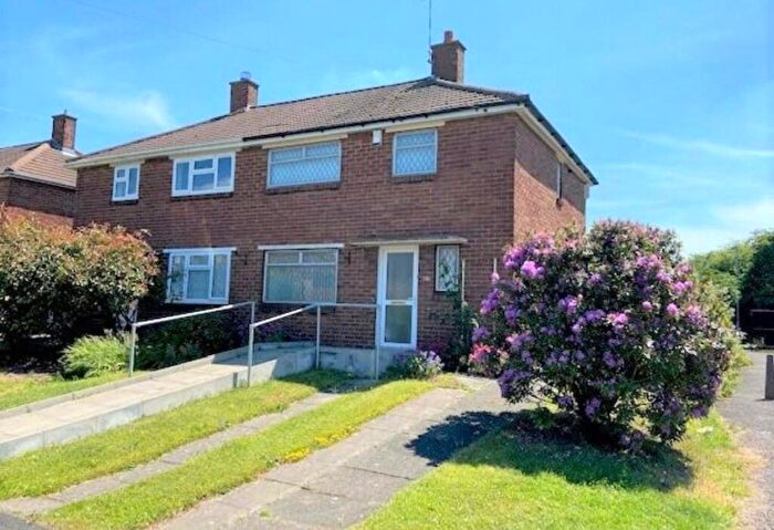 2 Bedroom Semi Detached House For Sale In Grant Road, Exhall, Coventry, CV7