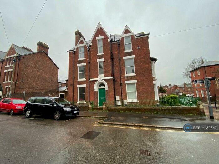 2 Bedroom Flat To Rent In St. Davids Hill, Exeter, EX4