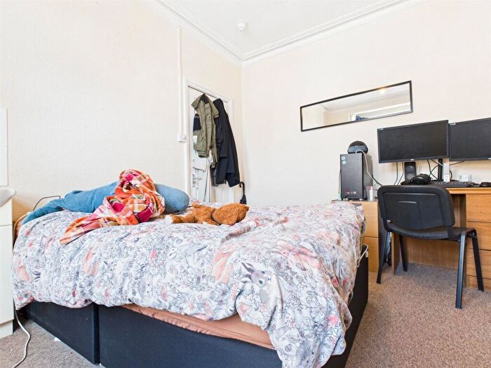 1 Bedroom Terraced House To Rent In Osborne Road, Brighton, BN1