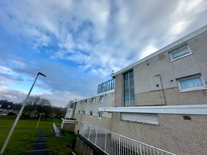 2 Bedroom Flat To Rent In Pembroke, East Kilbride, G74