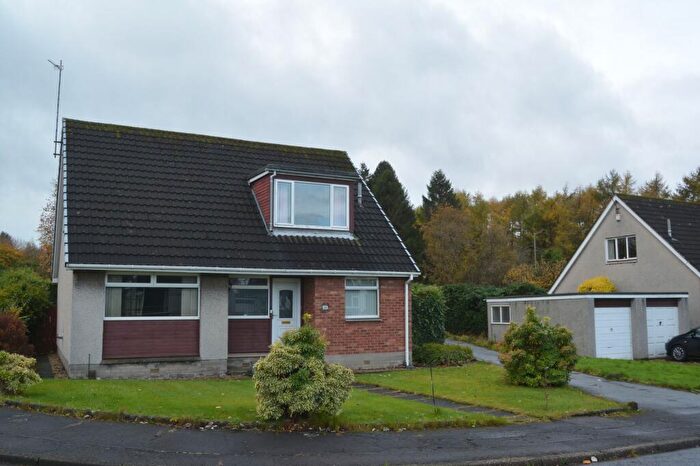 3 Bedroom Detached Bungalow For Sale In Lathallan Drive, Polmont, FK2