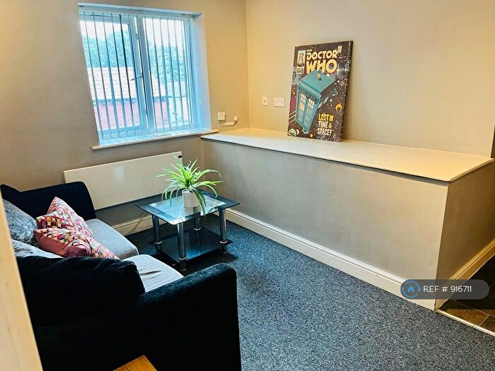 1 Bedroom Flat To Rent In Bath Court, Bolton, BL2