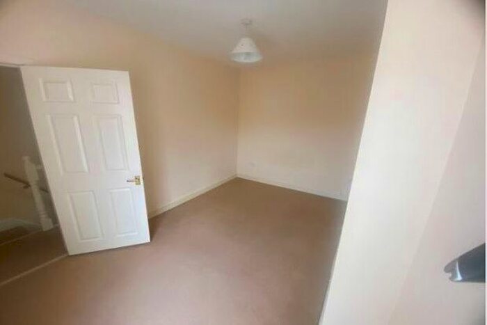 1 Bedroom Flat To Rent In Underwood Lane, Crewe, CW1