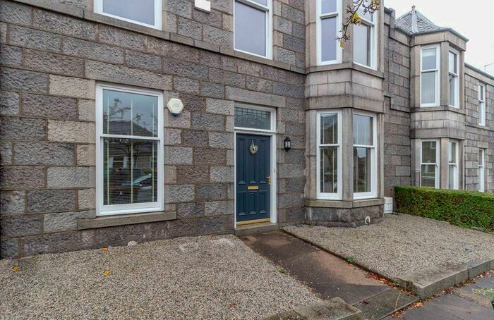 2 Bedroom Flat To Rent In Whitehall Road, Ground Floor, AB25