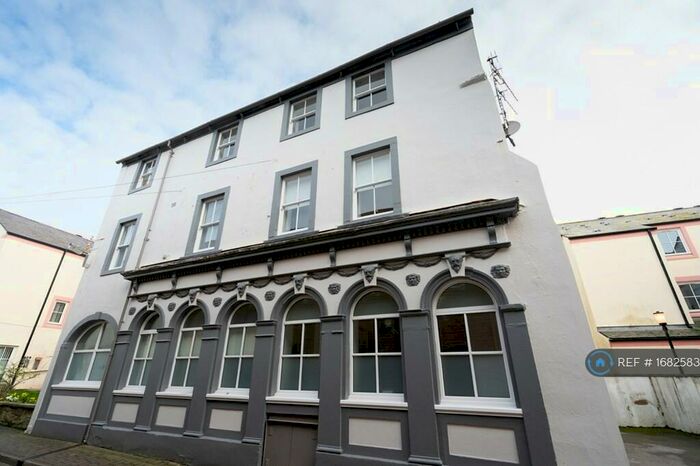 1 Bedroom Flat To Rent In Chapel Street, Whitehaven, CA28