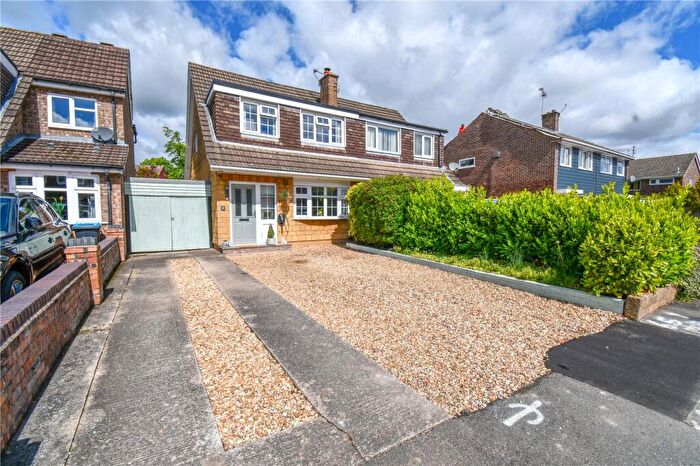 3 Bedroom Semi-Detached House For Sale In Farmstead Way, Great Sutton, Ellesmere Port, CH66