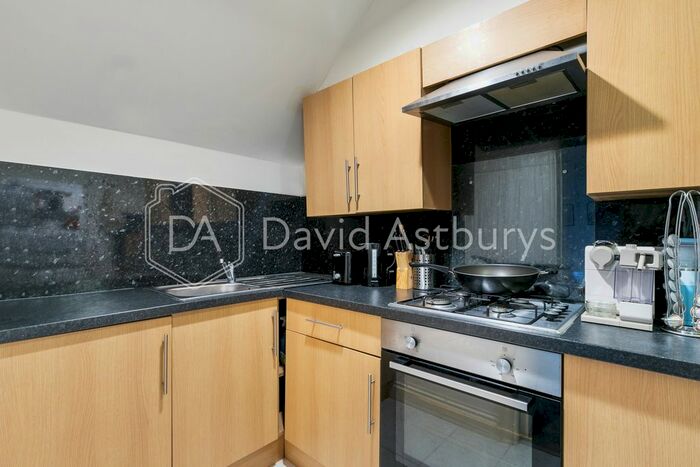 1 Bedroom Flat To Rent In Cardwell Terrace, Tufnell Park, London, N7