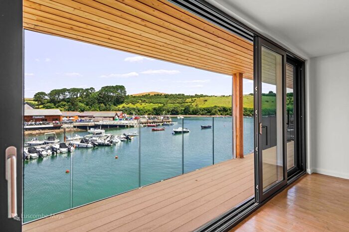 3 Bedroom Flat For Sale In Island Street, Salcombe, TQ8