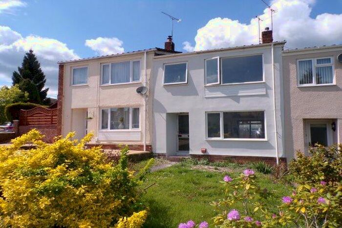 3 Bedroom Property To Rent In The Drive, Southampton, SO40