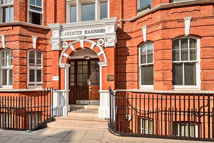 3 Bedroom Flat For Sale In Abingdon Road, London, W8