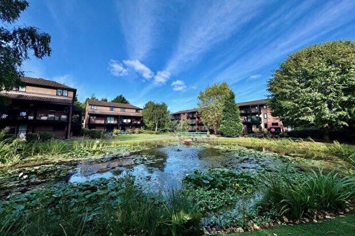 1 Bedroom Studio To Rent In Alderney Street, Nottingham, NG7