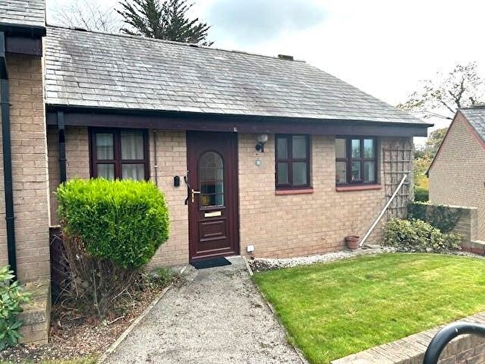 2 Bedroom Retirement Property For Sale In Maes Berllan, Craig Y Don, Llandudno, LL30