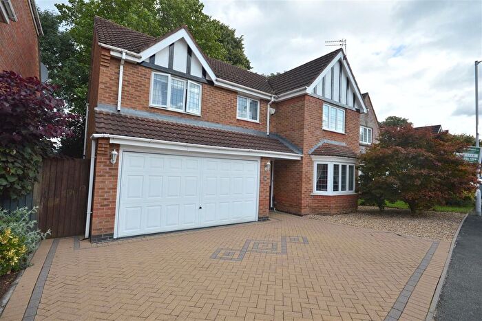 4 Bedroom Detached House To Rent In Nethercote Avenue, Baguley, Wythenshawe, Manchester, M23