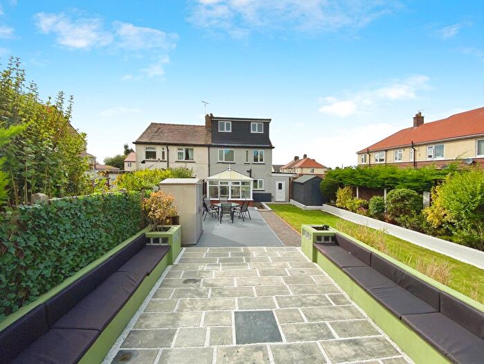 4 Bedroom Semi-Detached House For Sale In Clwyd Grove, Buckley, CH7