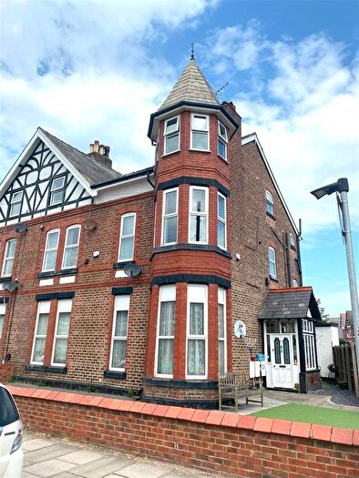 2 Bedroom Flat To Rent In Westbourne Road, West Kirby, Wirral, CH48