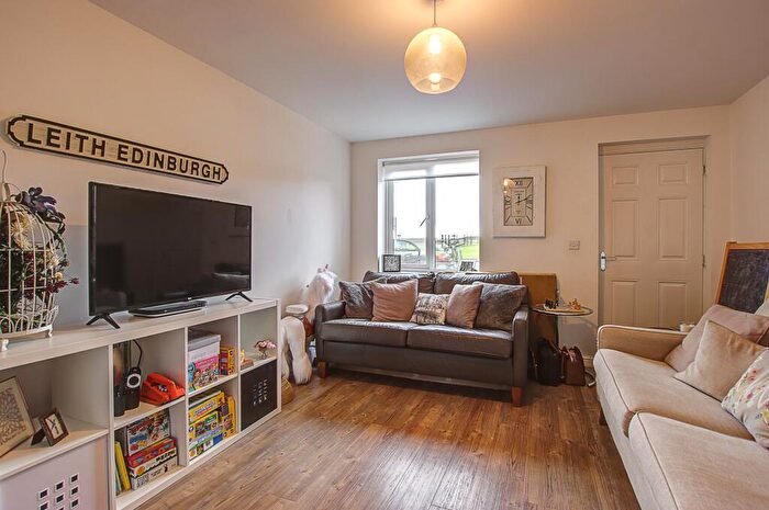 3 Bedroom House To Rent In Roseden Way, Great Park, Newcastle Upon Tyne, NE13