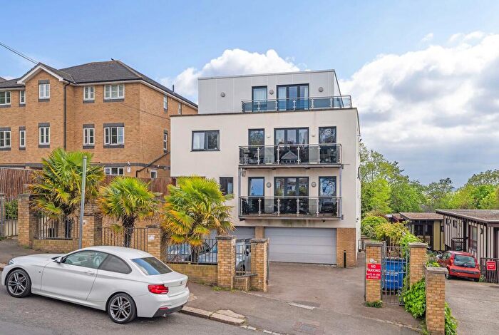 2 Bedroom Flat For Sale In Brockley Park, London, SE23