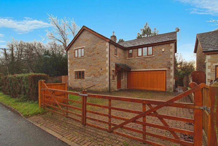 1 Bedroom Detached House For Sale In West Craven Drive, Earby, Barnoldswick, Lancashire, BB18
