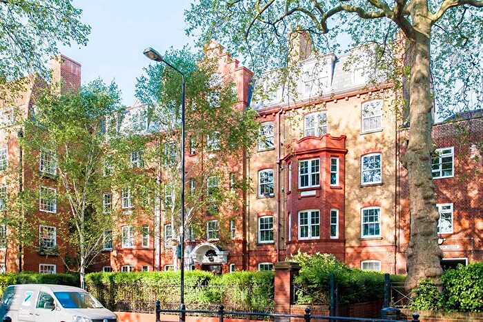 1 Bedroom Flat To Rent In Victoria Park Square, Bethnal Green, E2