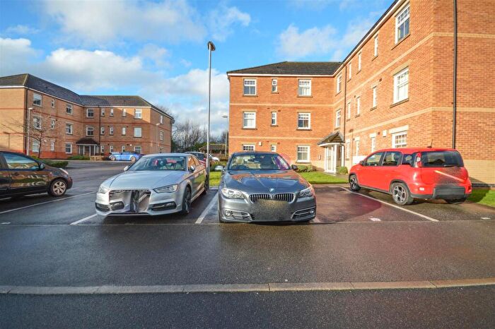 1 Bedroom Flat To Rent In Oxclose Park Gardens, Halfway, Sheffield, S20