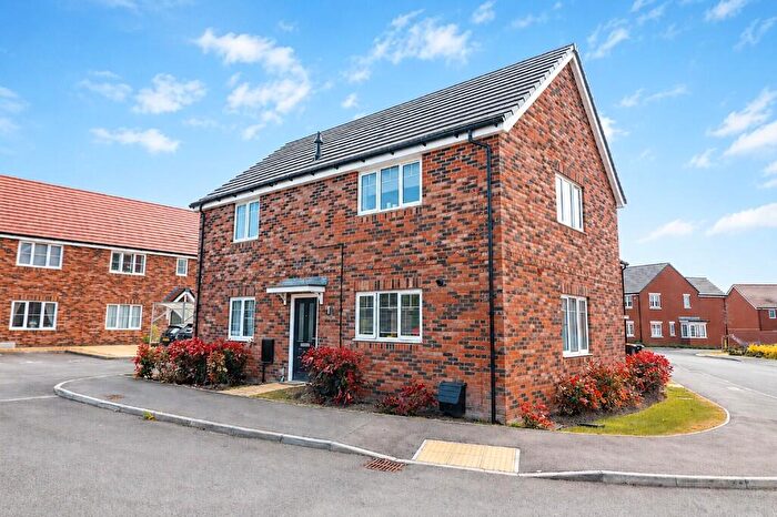 1 Bedroom Maisonette For Sale In Skye Gardens, Houghton Regis, Bedfordshire, LU5