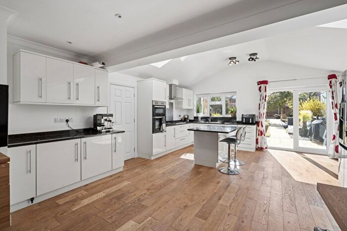 3 Bedroom Detached House For Sale In Rectory Close, Farnham Royal, SL2