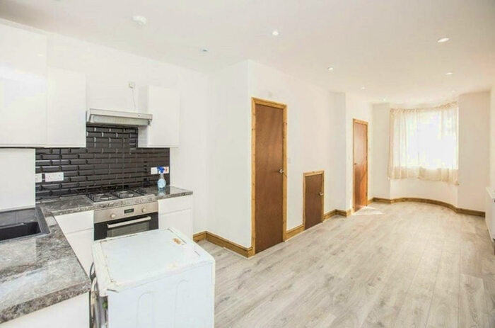 3 Bedroom Terraced House To Rent In St. Andrews Road, London, E13