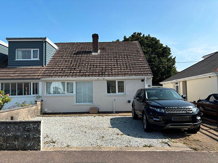 2 Bedroom Semi-Detached Bungalow To Rent In Clifford Avenue, Kingsteignton, Newton Abbot, TQ12