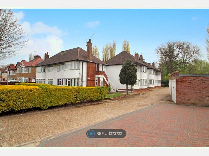 2 Bedroom Maisonette To Rent In Mill Court, West Drayton UB7