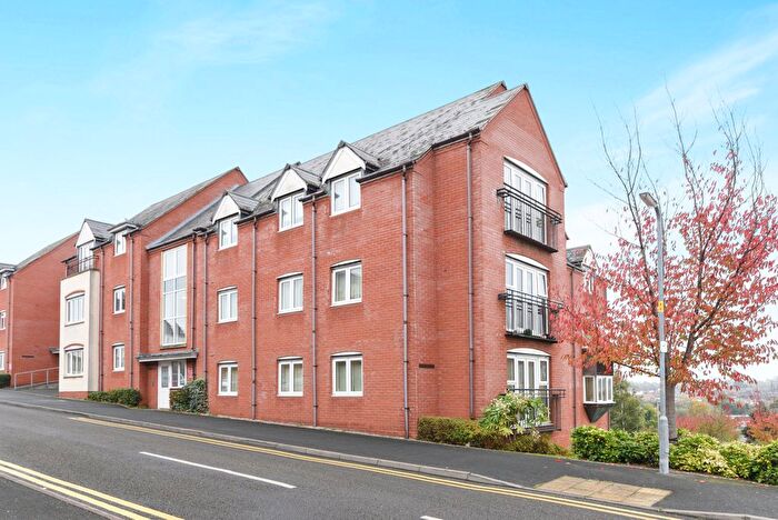 2 Bedroom Flat To Rent In Conduit House, Evesham, WR11
