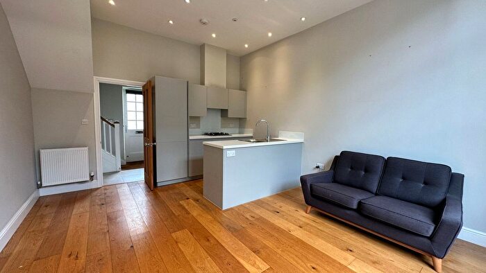 1 Bedroom Flat To Rent In Orchard Lane, Caversfield, Bicester, OX27