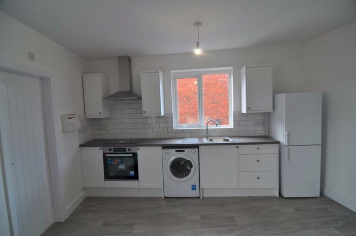 1 Bedroom Flat To Rent In Barnsley Road, Goldthorpe, S63