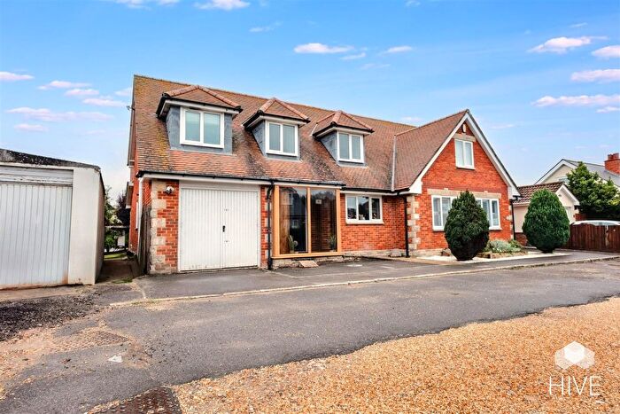 4 Bedroom Semi-Detached House For Sale In Aigburth Road, Swanage, BH19