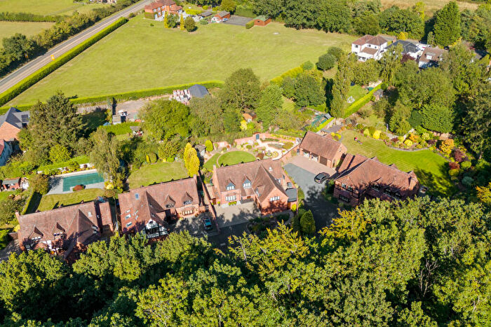 5 Bedroom Detached House For Sale In North Leamington Spa Outskirts, Luxury Interior, Woodland Setting Sq Ft, CV8