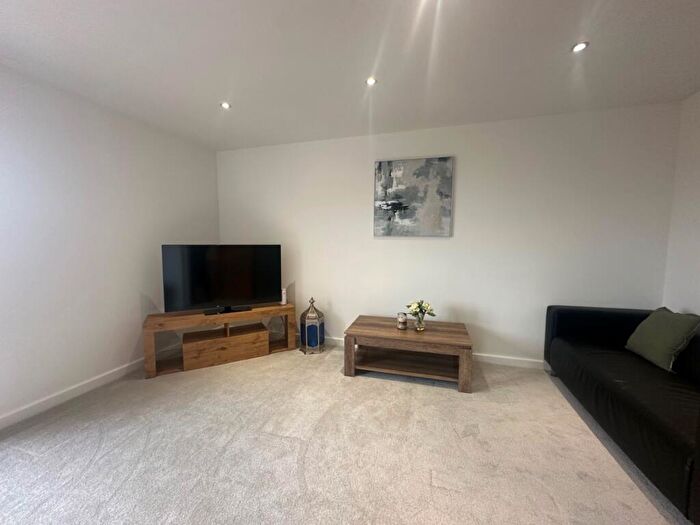 2 Bedroom Terraced House To Rent In Roma House, Cardiff Bay, CF10