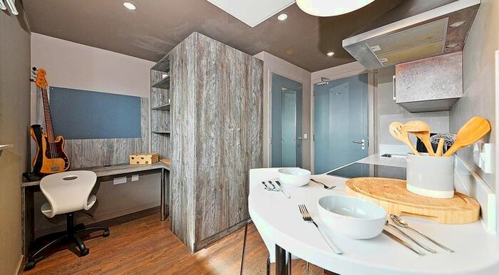 1 Bedroom Studio To Rent In Courthouse Apartments, 2 Johnston St, Dundee DD1