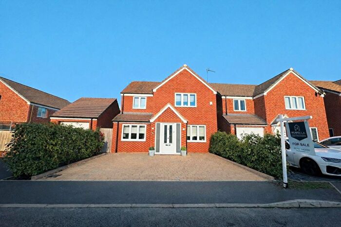 4 Bedroom Detached House For Sale In Crawley Close, Northampton, NN2