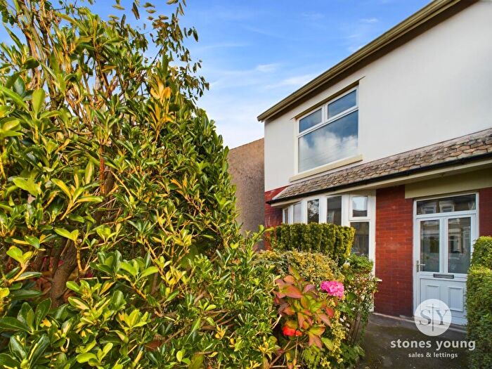 3 Bedroom Terraced House For Sale In Preston Old Road, Blackburn, BB2
