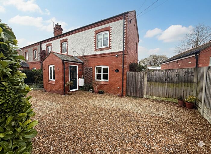 4 Bedroom Semi Detached House For Sale In Burton Road, Wrexham, LL12