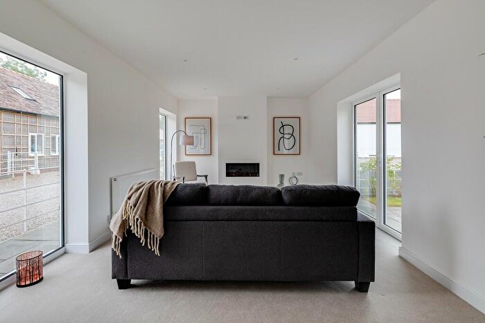 3 Bedroom Barn Conversion For Sale In Eagles Rest - The Hamlet At Sandy Brow, CW6