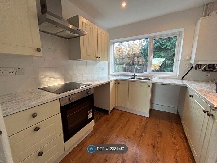 2 Bedroom Maisonette To Rent In Ardath Road, Birmingham, B38
