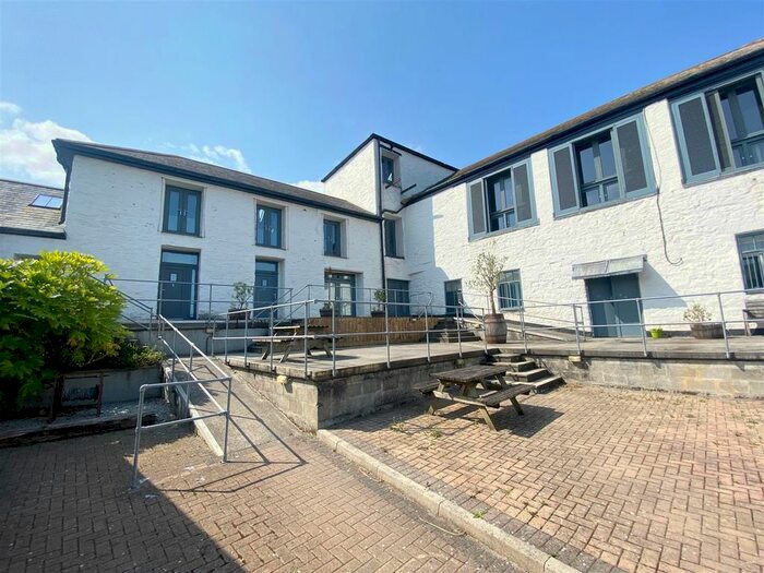 1 Bedroom Flat To Rent In Sea Lane, Hayle, Cornwall, TR27