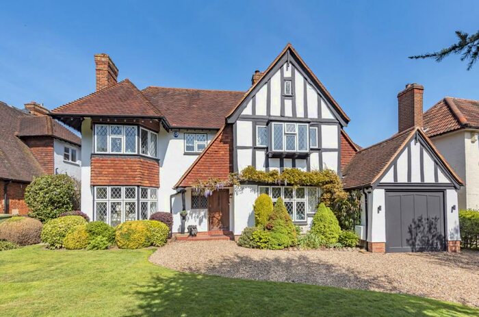 5 Bedroom Detached House To Rent In Redgate Drive Hayes, BR2