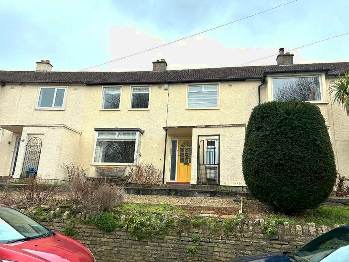 3 Bedroom Terraced House To Rent In Elmhurst Estate, Bath, Somerset, BA1
