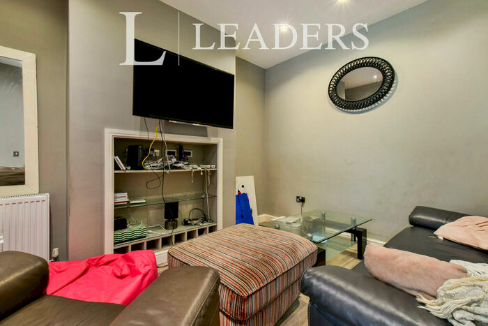 7 Bedroom Terraced House To Rent In Seedley Park Road, Salford, M6