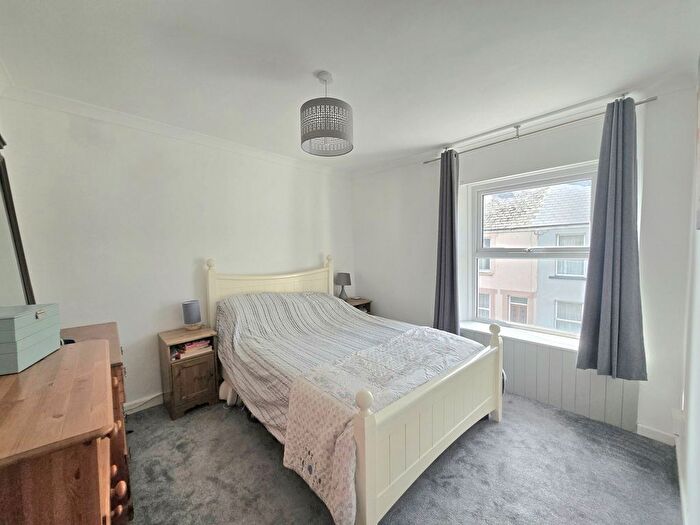 2 Bedroom End Terrace House For Sale In Meddon Street, Bideford, EX39