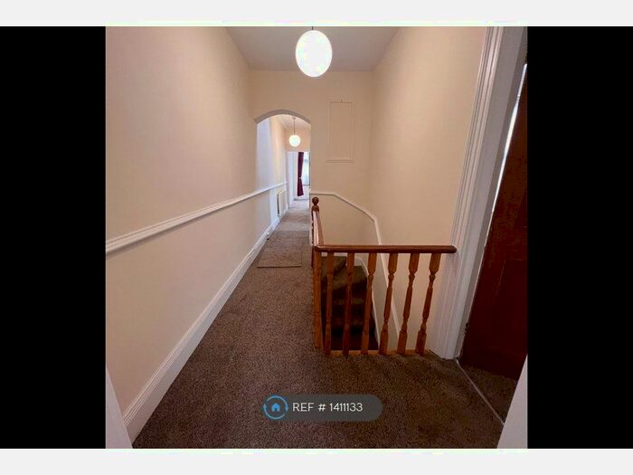 2 Bedroom Flat To Rent In Lowlands Road, Harrow, HA1