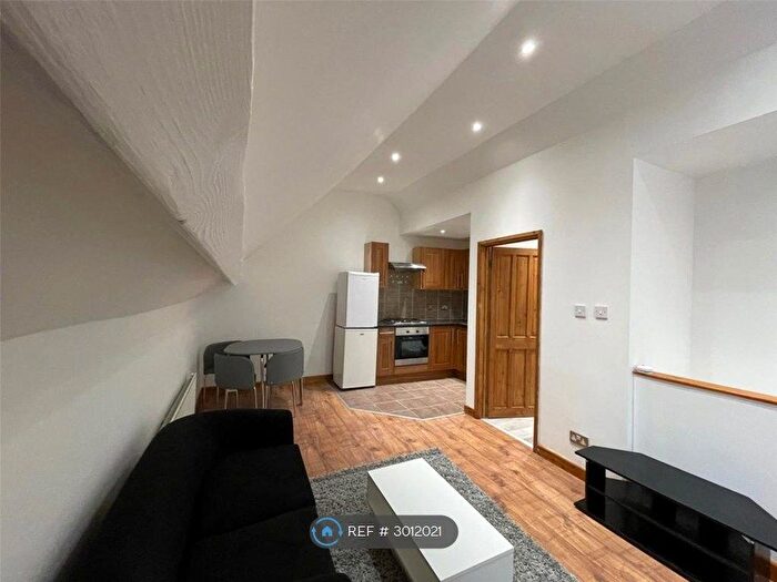 1 Bedroom Flat To Rent In Ashburnham Road, Luton, LU1